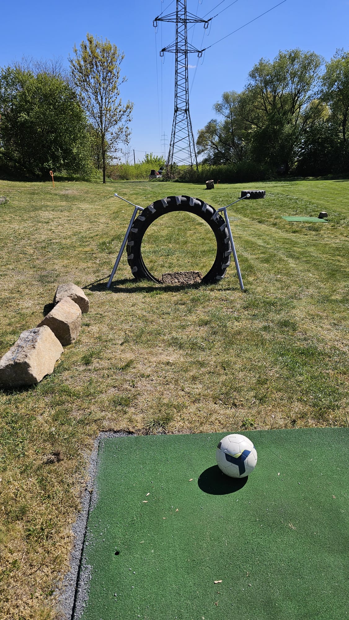 Stargate — pohled z odpaliště, délka 55 m